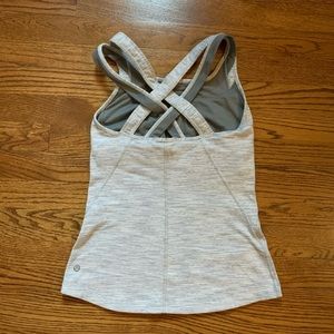 Lululemon Strappy Tanktop Built-In Bra